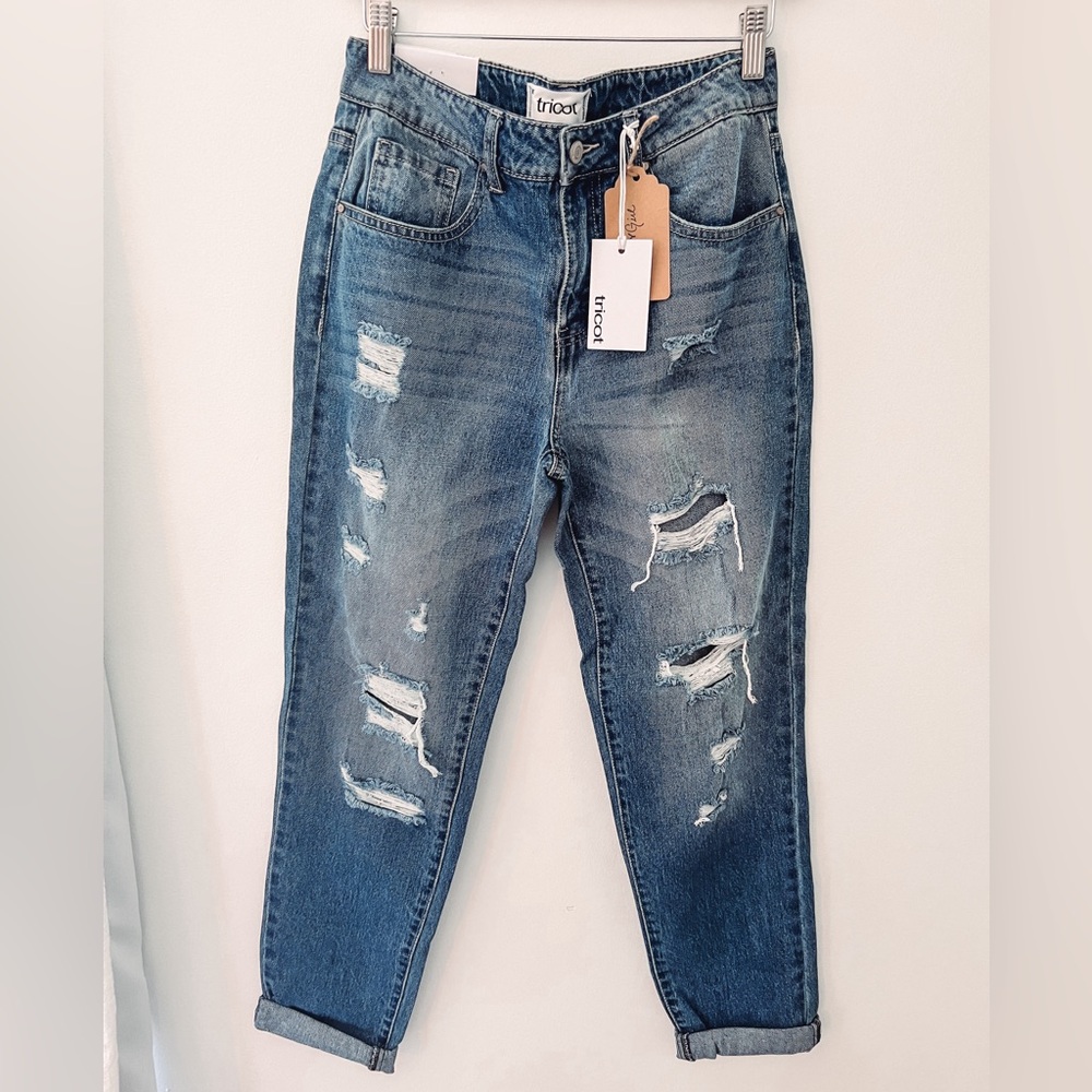 NWT Tricot Mid Rise Boyfriend Jean - Size Small